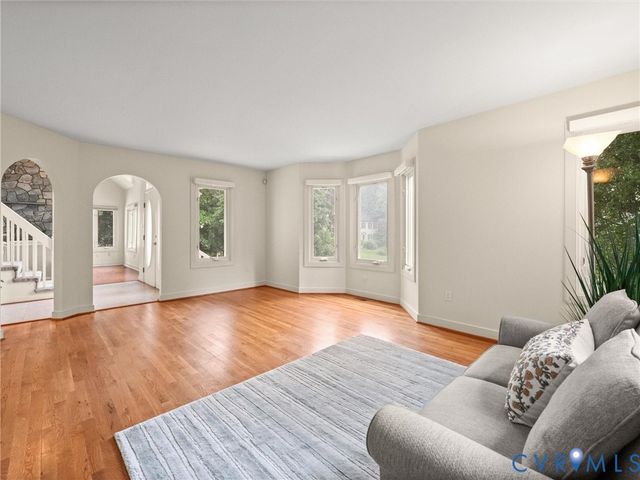 9700 Stemwell Ct, North Chesterfield, VA 23236