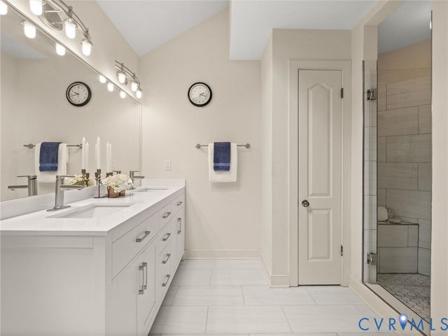 9700 Stemwell Ct, North Chesterfield, VA 23236