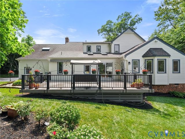 9700 Stemwell Ct, North Chesterfield, VA 23236