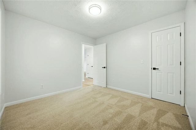 2217 Oakland Walk Drive, Lawrenceville, GA 30044