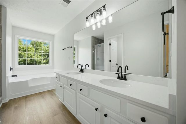 2217 Oakland Walk Drive, Lawrenceville, GA 30044