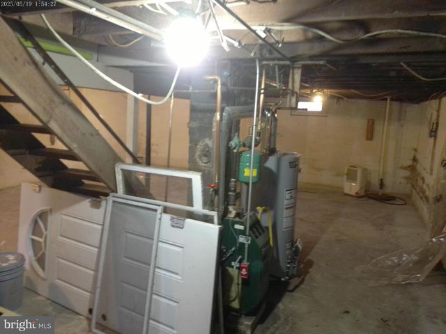 111 CRESCENT DR, Browns Mills, NJ 08015