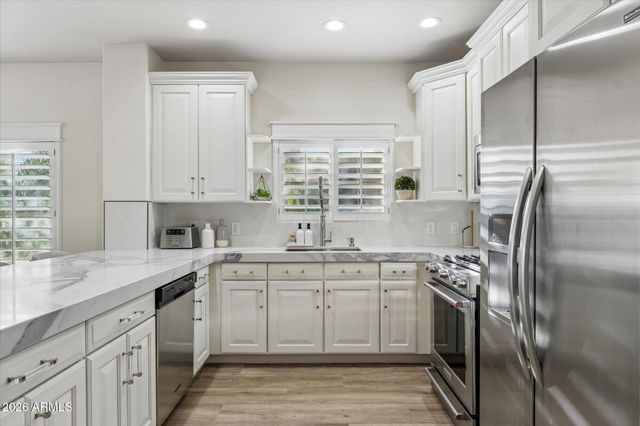 5450 E DEER VALLEY Drive 3009, Phoenix, AZ 85054