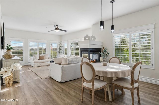 5450 E DEER VALLEY Drive 3009, Phoenix, AZ 85054