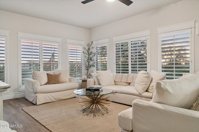 5450 E DEER VALLEY Drive 3009, Phoenix, AZ 85054