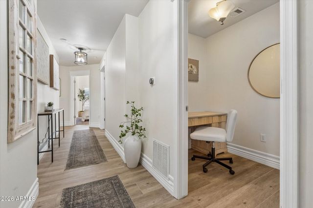 5450 E DEER VALLEY Drive 3009, Phoenix, AZ 85054