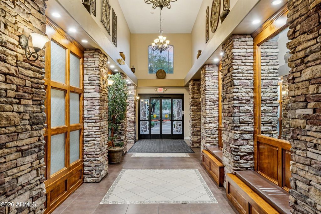 5450 E DEER VALLEY Drive 3009, Phoenix, AZ 85054 — photo 3
