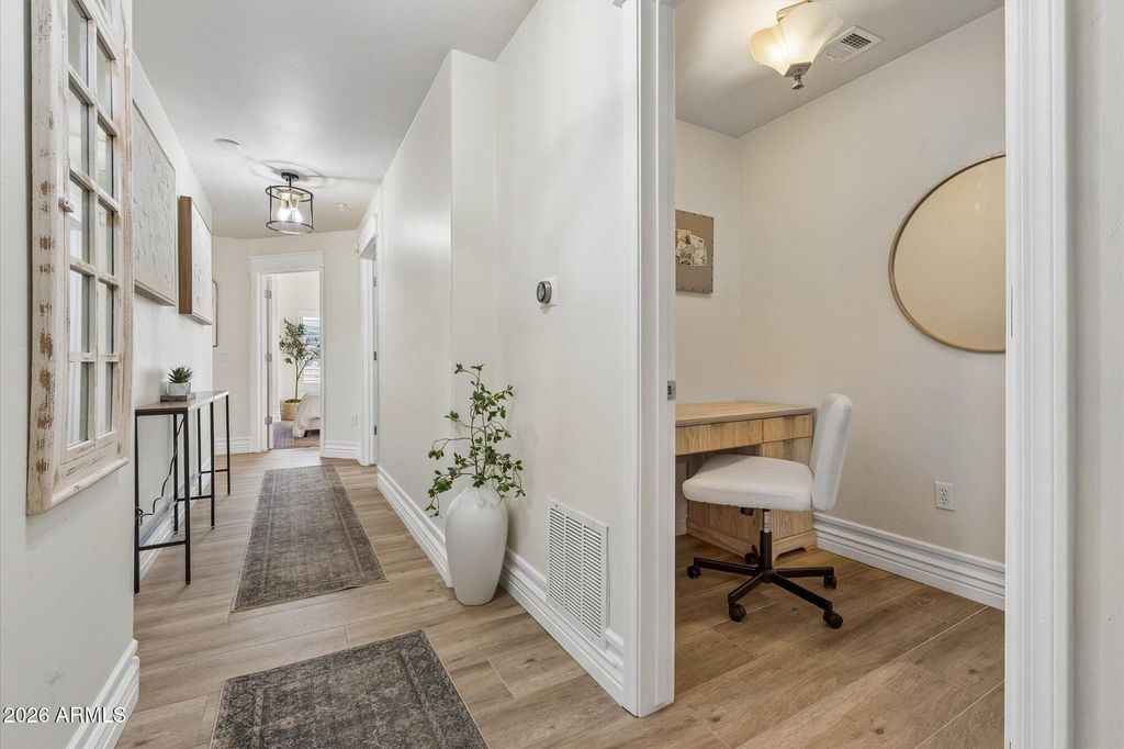 5450 E DEER VALLEY Drive 3009, Phoenix, AZ 85054 — photo 5