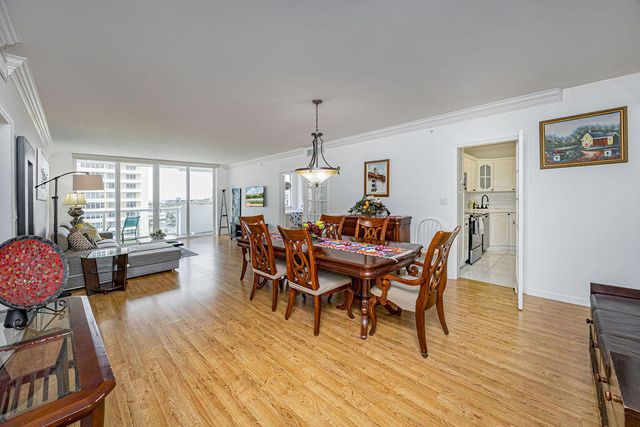 5601 Collins Avenue, Miami Beach, FL 33140