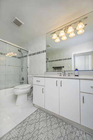 5601 Collins Avenue, Miami Beach, FL 33140