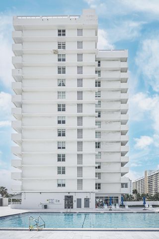 5601 Collins Avenue, Miami Beach, FL 33140