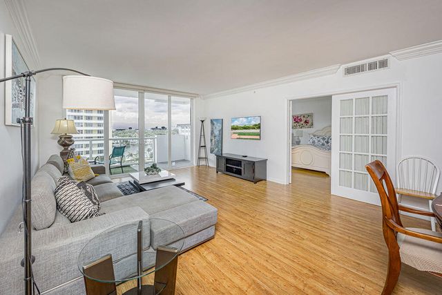 5601 Collins Avenue, Miami Beach, FL 33140