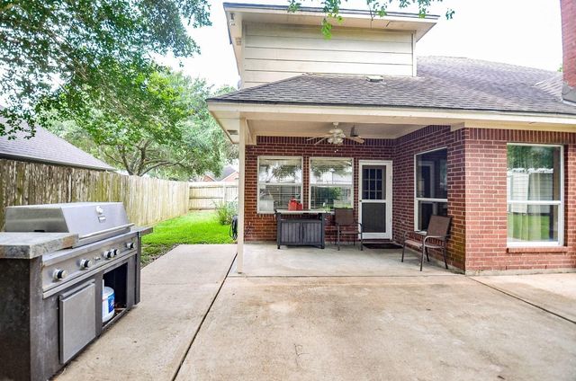 1400 Bob White Trail, Sealy, TX 77474