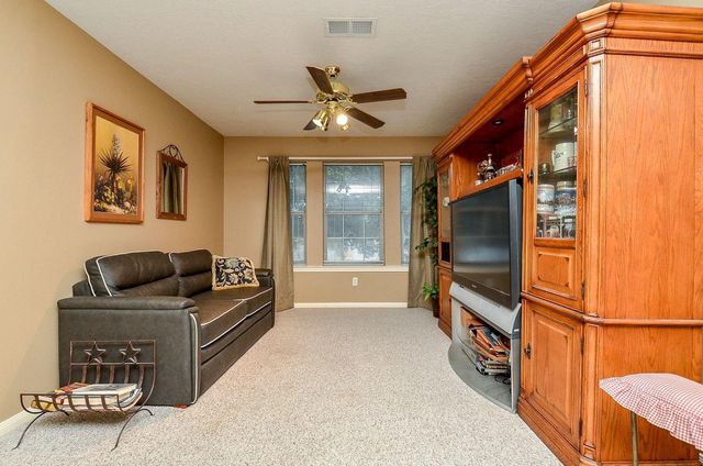 1400 Bob White Trail, Sealy, TX 77474