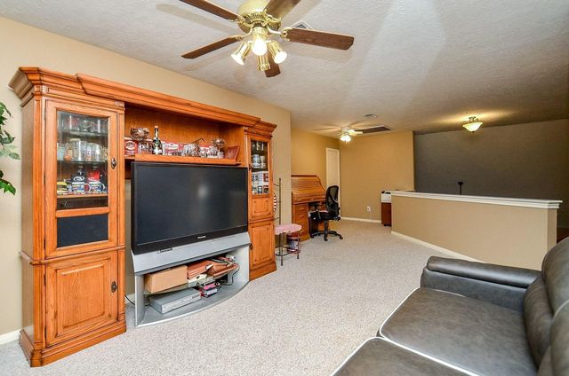1400 Bob White Trail, Sealy, TX 77474