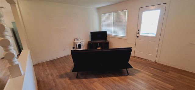 3322 NW 30th Street, Fort Worth, TX 76106