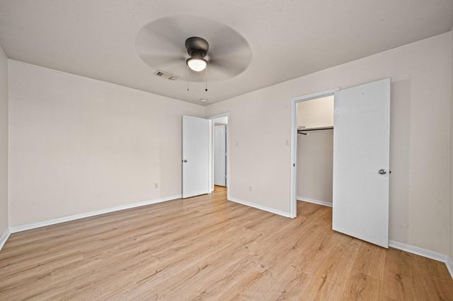 21115 Hidden Bridle Court, Houston, TX 77073