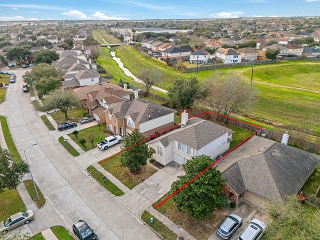 21115 Hidden Bridle Court, Houston, TX 77073