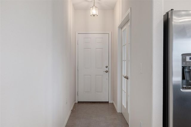 5700 Eden DR, Austin, TX 78747