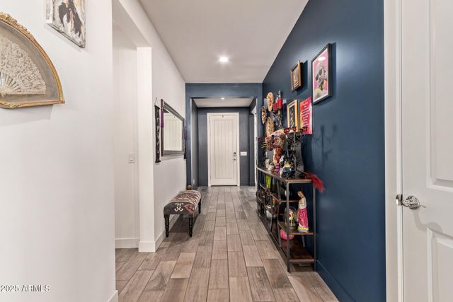 17400 W AUBURN Street, Surprise, AZ 85388