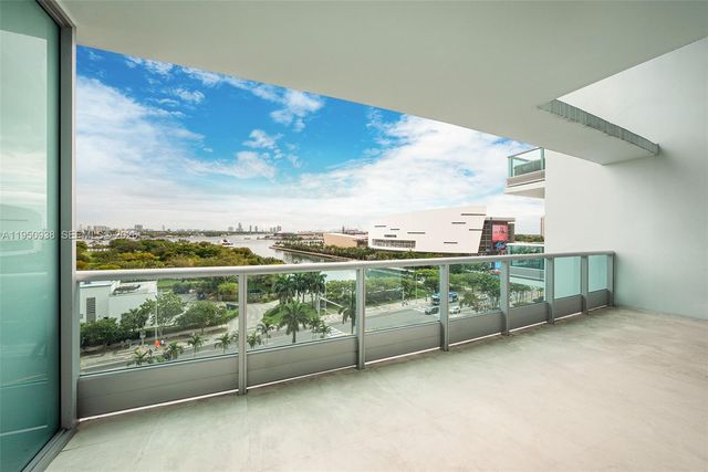 900 BISCAYNE BLVD 909, Miami, FL 33132