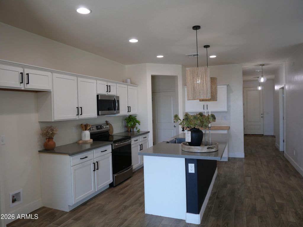 17639 W COUNTRY CLUB Terrace, Surprise, AZ 85387 — photo 5