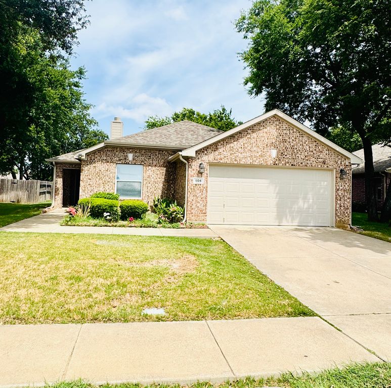 604 International Drive, Euless, TX 76039