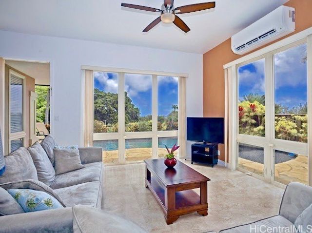 1047 Koko Kai Place, Honolulu, HI 96825