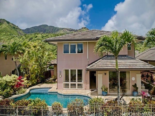 1047 Koko Kai Place, Honolulu, HI 96825