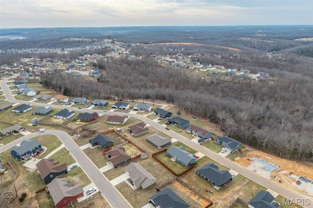 147 La Vista Drive, Waynesville, MO 65583