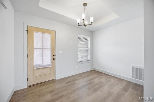 147 La Vista Drive, Waynesville, MO 65583