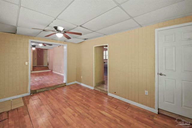 907 Montclair Rd, Pensacola, FL 32505