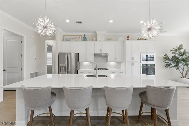 20471 Napa LOOP, Estero, FL 33928