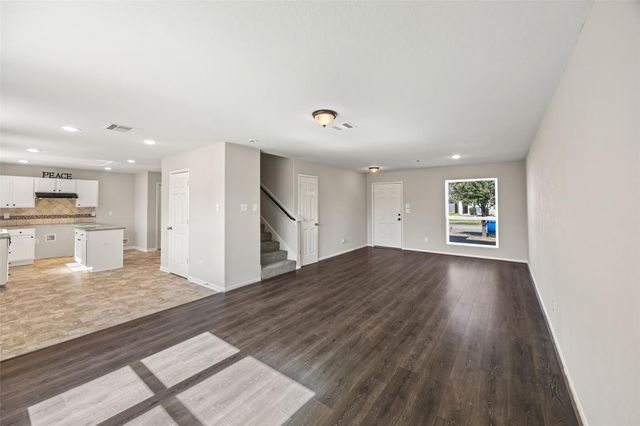 15414 Winding Boardwalk Way, Houston, TX 77044