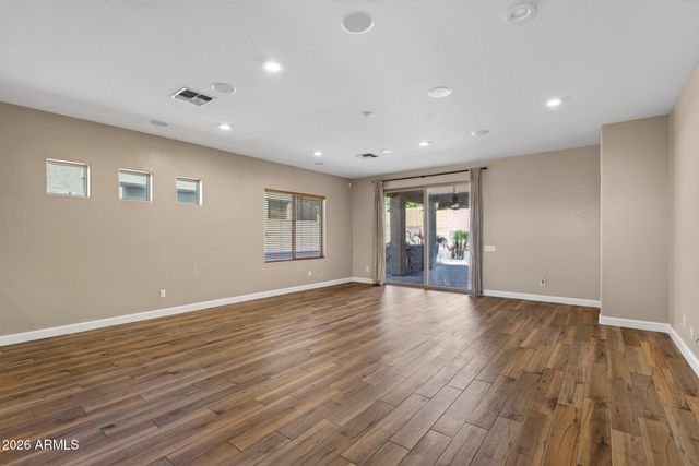 8478 W BAJADA Road, Peoria, AZ 85383