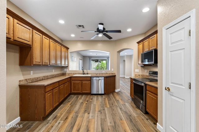 8478 W BAJADA Road, Peoria, AZ 85383