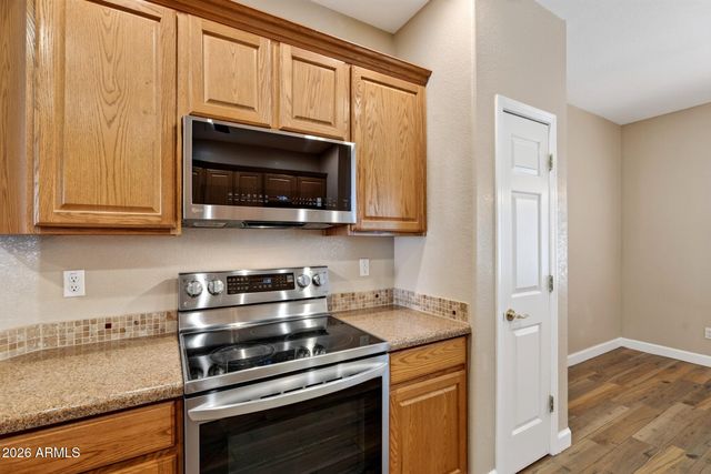 8478 W BAJADA Road, Peoria, AZ 85383