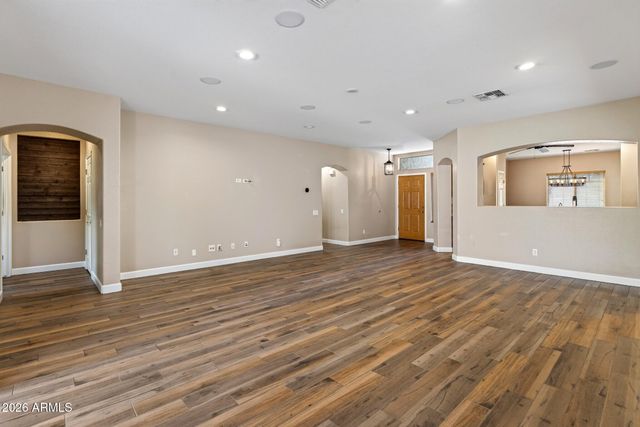 8478 W BAJADA Road, Peoria, AZ 85383