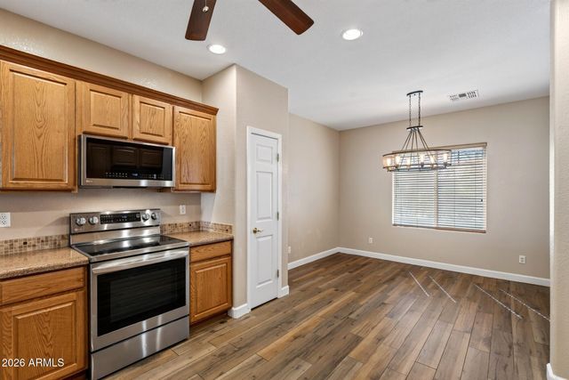 8478 W BAJADA Road, Peoria, AZ 85383