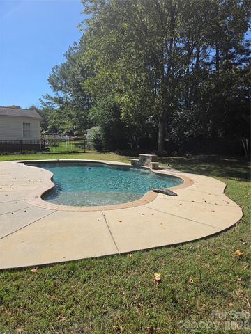 3042 Spring Fancy Lane, Indian Trail, NC 28079