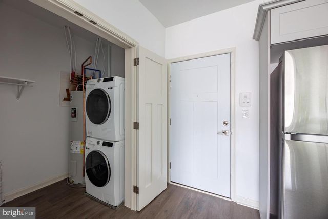 370 W JOHNSON ST #A605, Philadelphia, PA 19144
