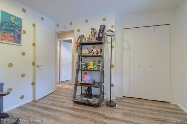 7367 Cavell Street, Westland, MI 48185