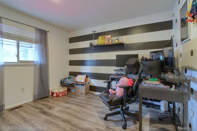 7367 Cavell Street, Westland, MI 48185