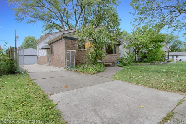 7367 Cavell Street, Westland, MI 48185