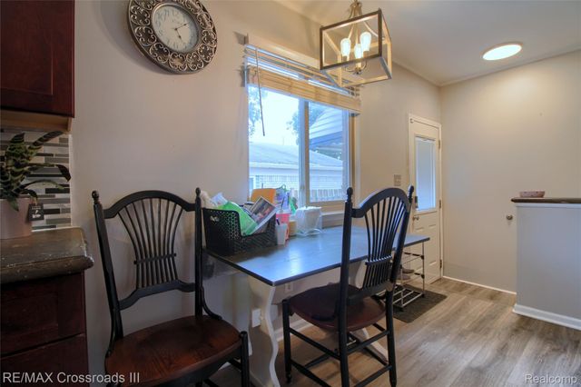 7367 Cavell Street, Westland, MI 48185