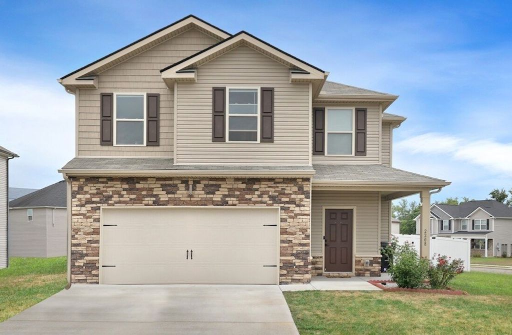 2208 Viking Ct, Murfreesboro, TN 37127