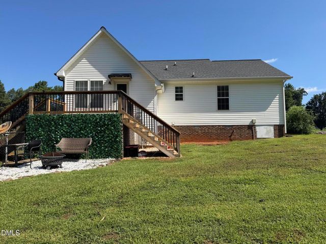 3620 Westmeadow Lane, Elon, NC 27244