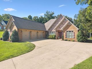 268 Keystone Drive NE, Cleveland, TN 37312
