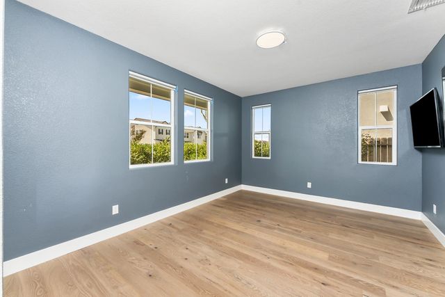 3166 Sofia Dr, Lincoln, CA 95648