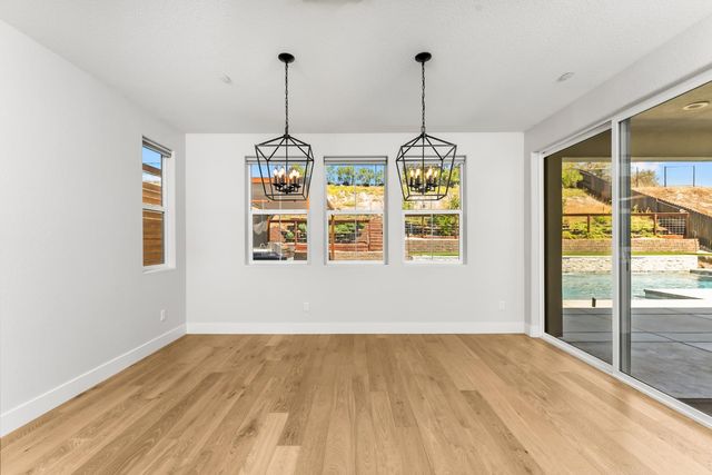 3166 Sofia Dr, Lincoln, CA 95648